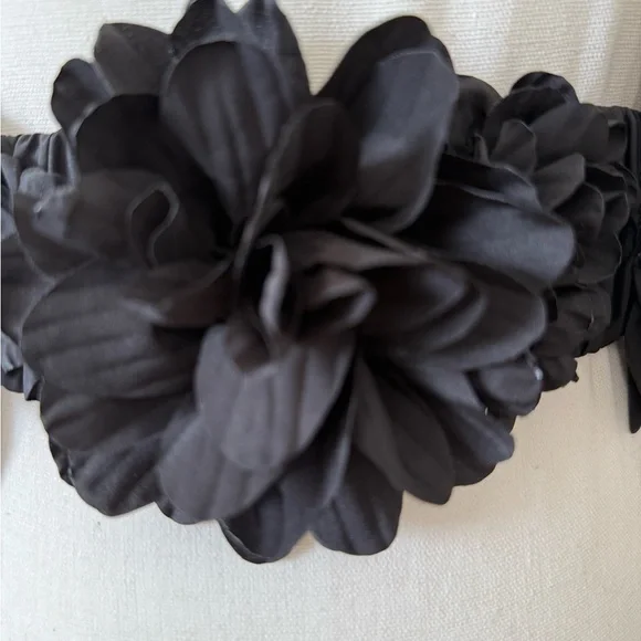 Zara Black Floral Statement Belt - Picture 4 of 4